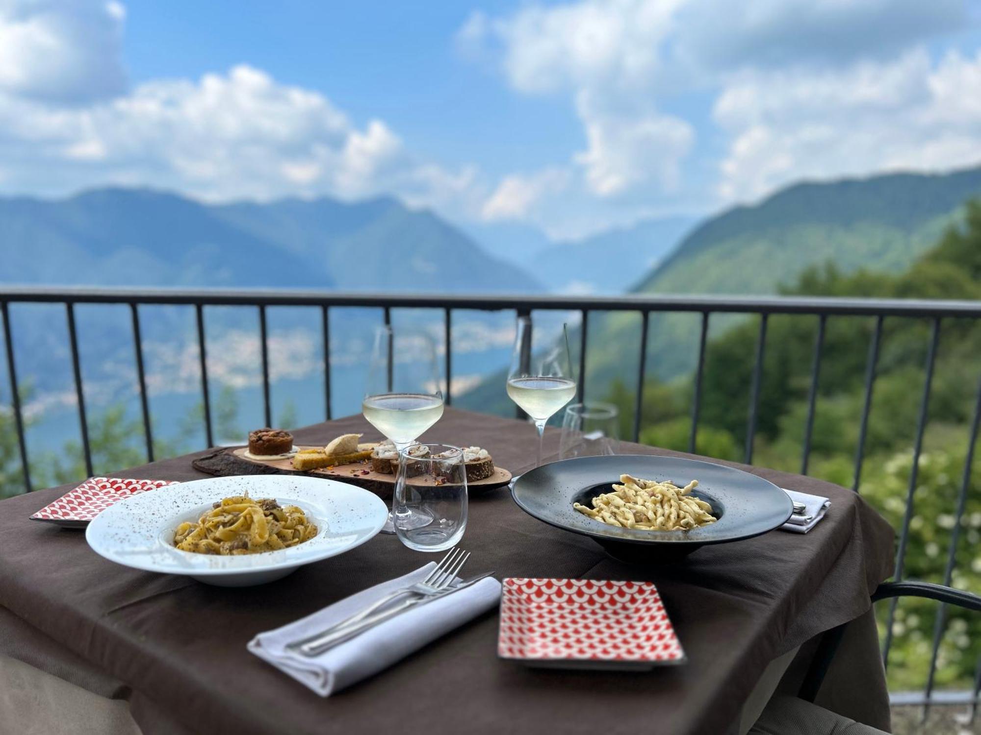 Hotel Paradiso Como Brunate Bagian luar foto